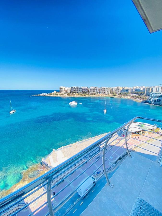 F8 1 Seaview Room, Living And Bathroom Shared , Stjulians Saint Julian's Exteriér fotografie